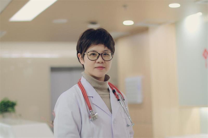 李玲飛.jpg 李玲飛.jpg